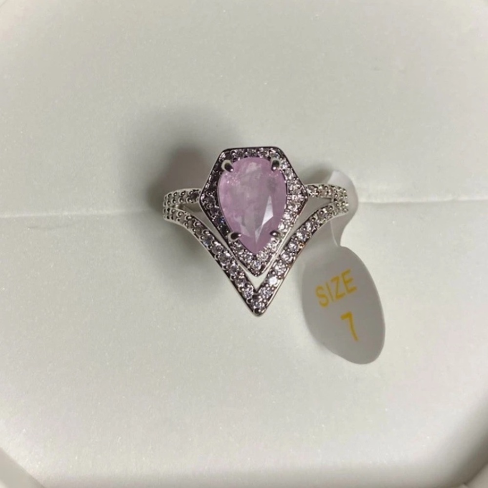 “Lustrous Lattice” Purple Kunzite With Genuine Quartz Rhodium Size 7 Ring BP